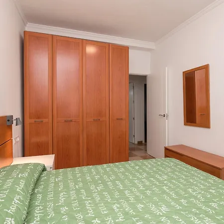 Velbar Apartment *